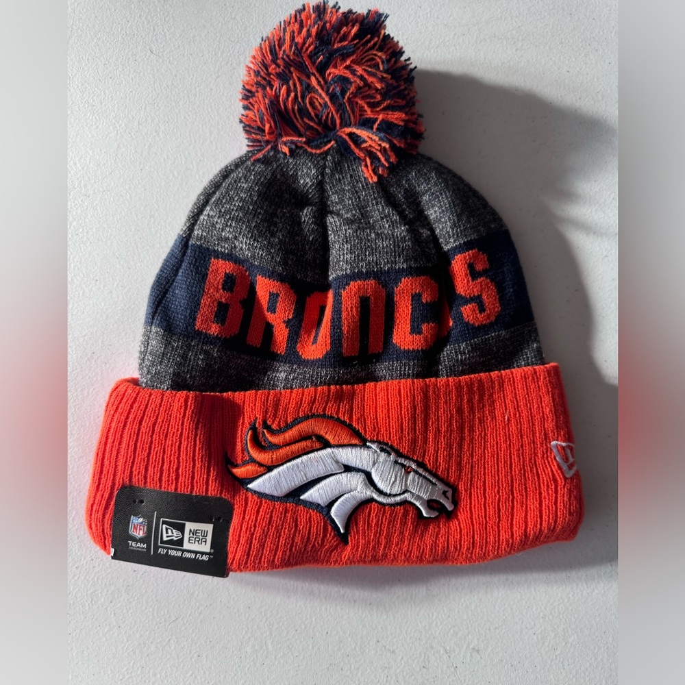Denver Broncos New Era NFL Beanie Pom Pom- Brand New
